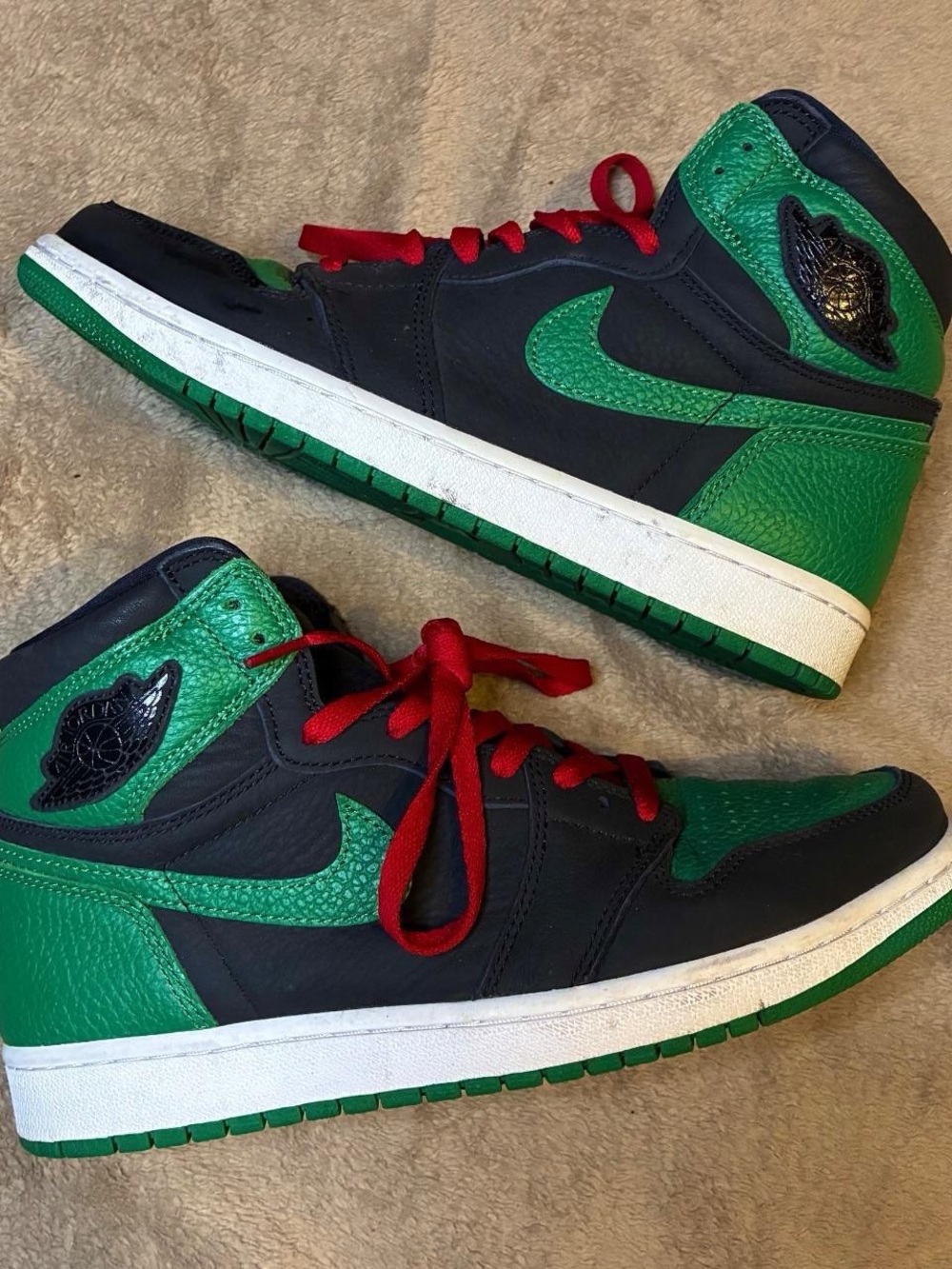 Nike Jordan 1 High-Top Sneakers in Black, Green & Red